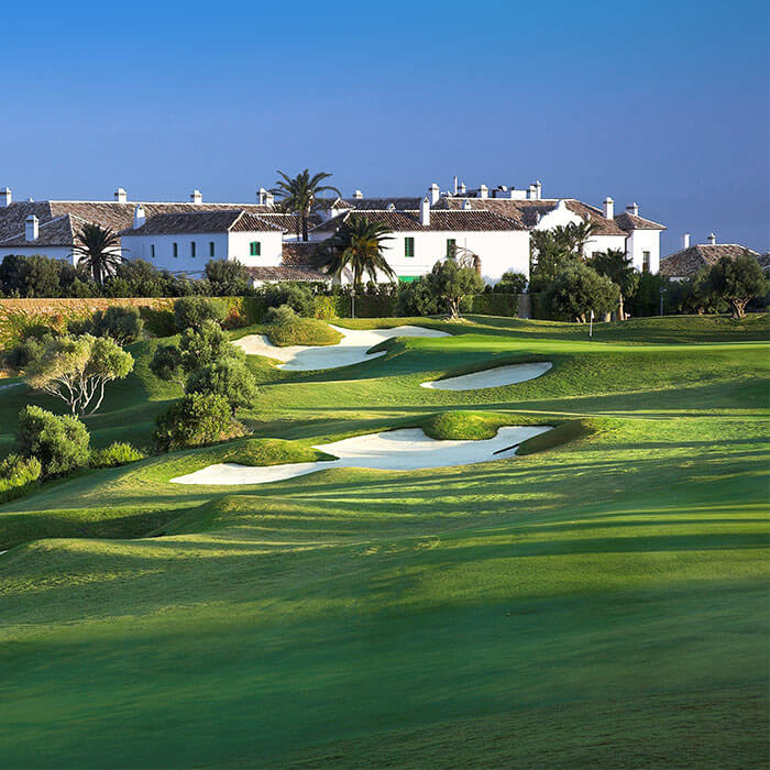 Campos de golf en Málaga. Comprar una casa en un golf resort
