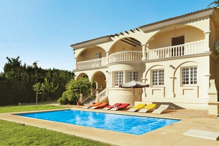 Spanish property has not only turned a corner, says the FT, but is flying as the economy begins to strengthen.