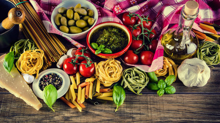 Colour your life healthy and smart with a Mediterranean diet.